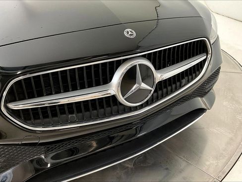 Certified 2022 Mercedes-Benz C 300 4MATIC Sedan image 30