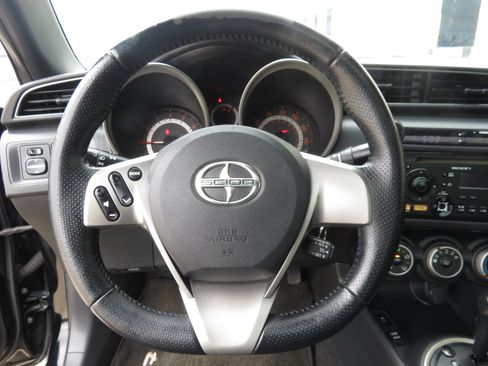 Used 2013 Scion tC FWD image 12