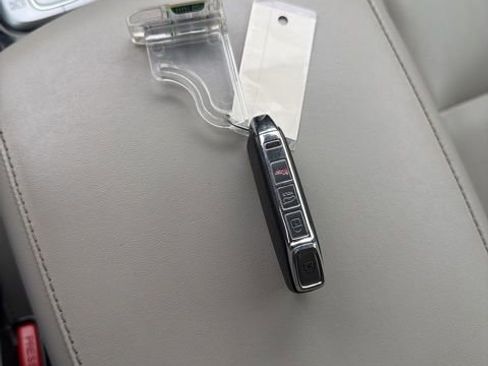 Used 2020 Kia Telluride S image 20