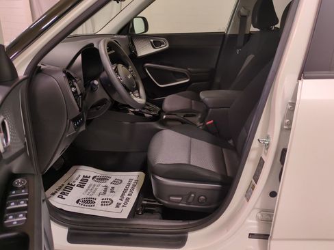 Certified 2023 Kia Soul S image 16