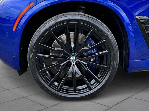 Used 2024 BMW X5 M60i image 10