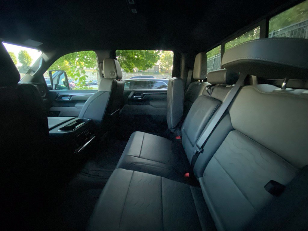 Used 2025 Chevrolet Silverado 2500 ZR2 w/ Technology Package AWD/4WD image 6