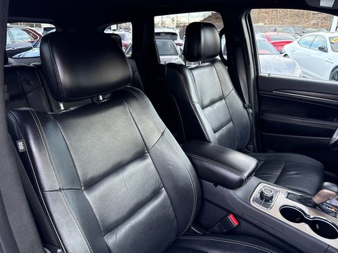 Used 2016 Jeep Grand Cherokee Limited image 31