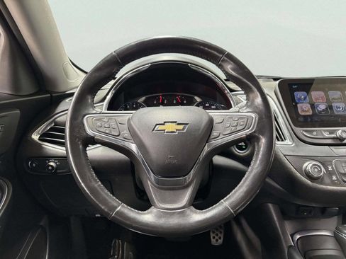 Used 2017 Chevrolet Malibu LT w/ Driver Confidence Package image 30