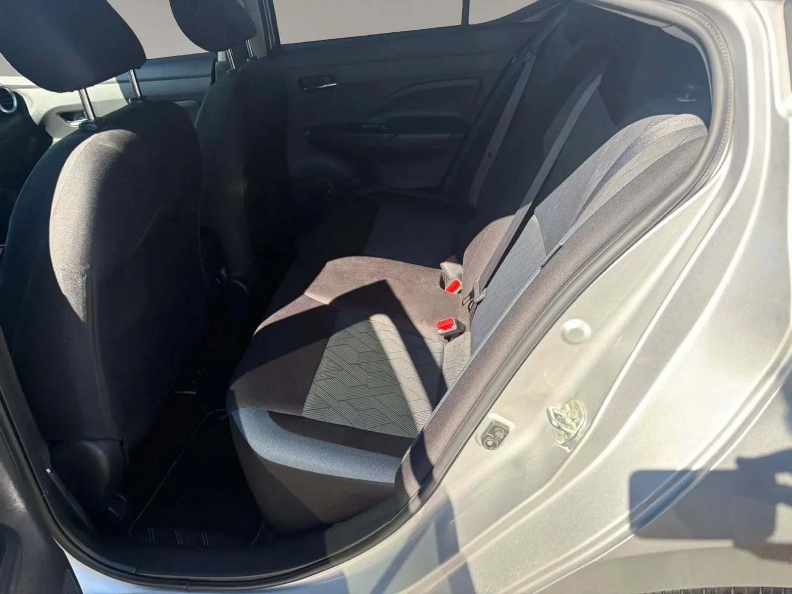 Used 2023 Nissan Versa SV FWD image 27