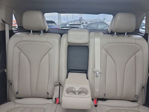 Used 2021 Lincoln Nautilus Reserve AWD/4WD image 37
