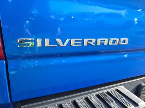 New 2025 Chevrolet Silverado 1500 LT w/ Convenience Package II image 26