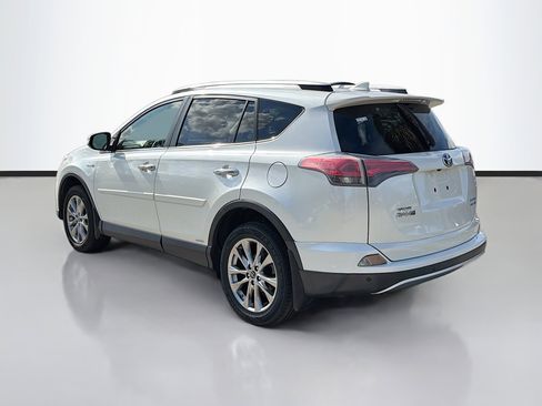 Used 2016 Toyota RAV4 Limited image 5