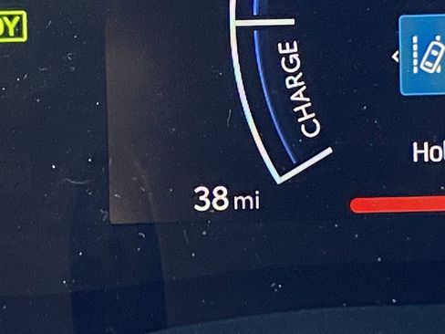 Used 2026 Toyota Camry SE image 12