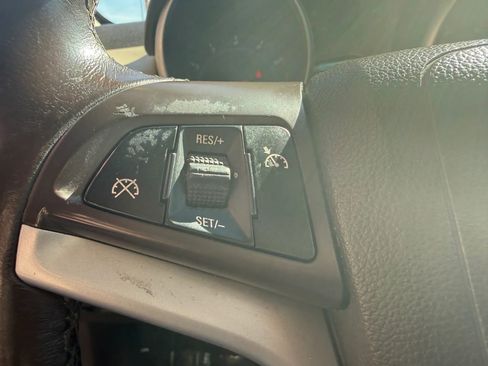 Used 2015 Chevrolet Cruze LT image 7