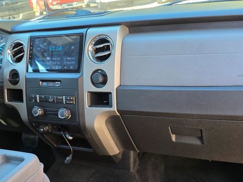 Used 2012 Ford F150 XLT w/ XLT Chrome Pkg image 13