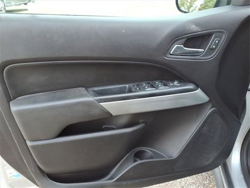 Used 2018 Chevrolet Colorado LT w/ Redline Special Edition image 10