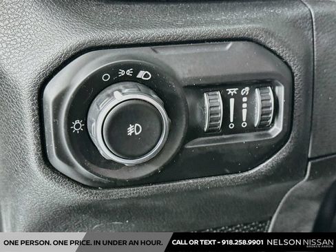 Used 2021 Jeep Wrangler Sport AWD/4WD image 10