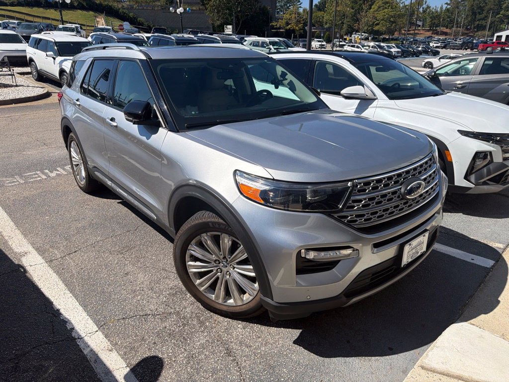 Used 2022 Ford Explorer Limited w/ Equipment Group 301A RWD image 6