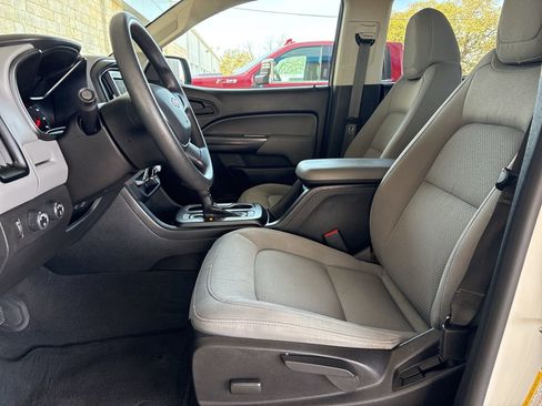 Used 2021 Chevrolet Colorado W/T w/ Custom Special Edition image 13