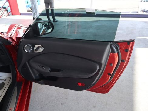 Used 2013 Nissan 370Z Touring w/ Sport Pkg image 27