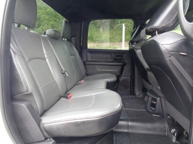 Used 2022 RAM 2500 Tradesman AWD/4WD image 25
