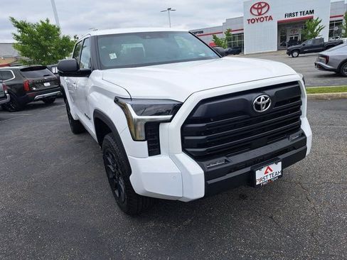 New 2026 Toyota Tundra SR5 AWD/4WD image 4