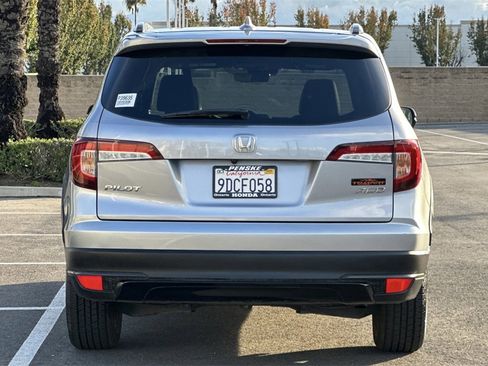 Used 2022 Honda Pilot TrailSport image 5