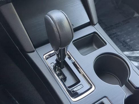 Used 2019 Subaru Outback 2.5i Limited image 35