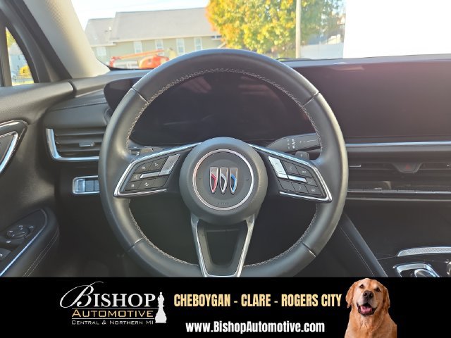 Used 2024 Buick Envision Preferred AWD/4WD image 12