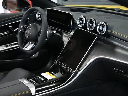 Used 2026 Mercedes-Benz CLE 53 AMG 4MATIC Cabriolet image 30