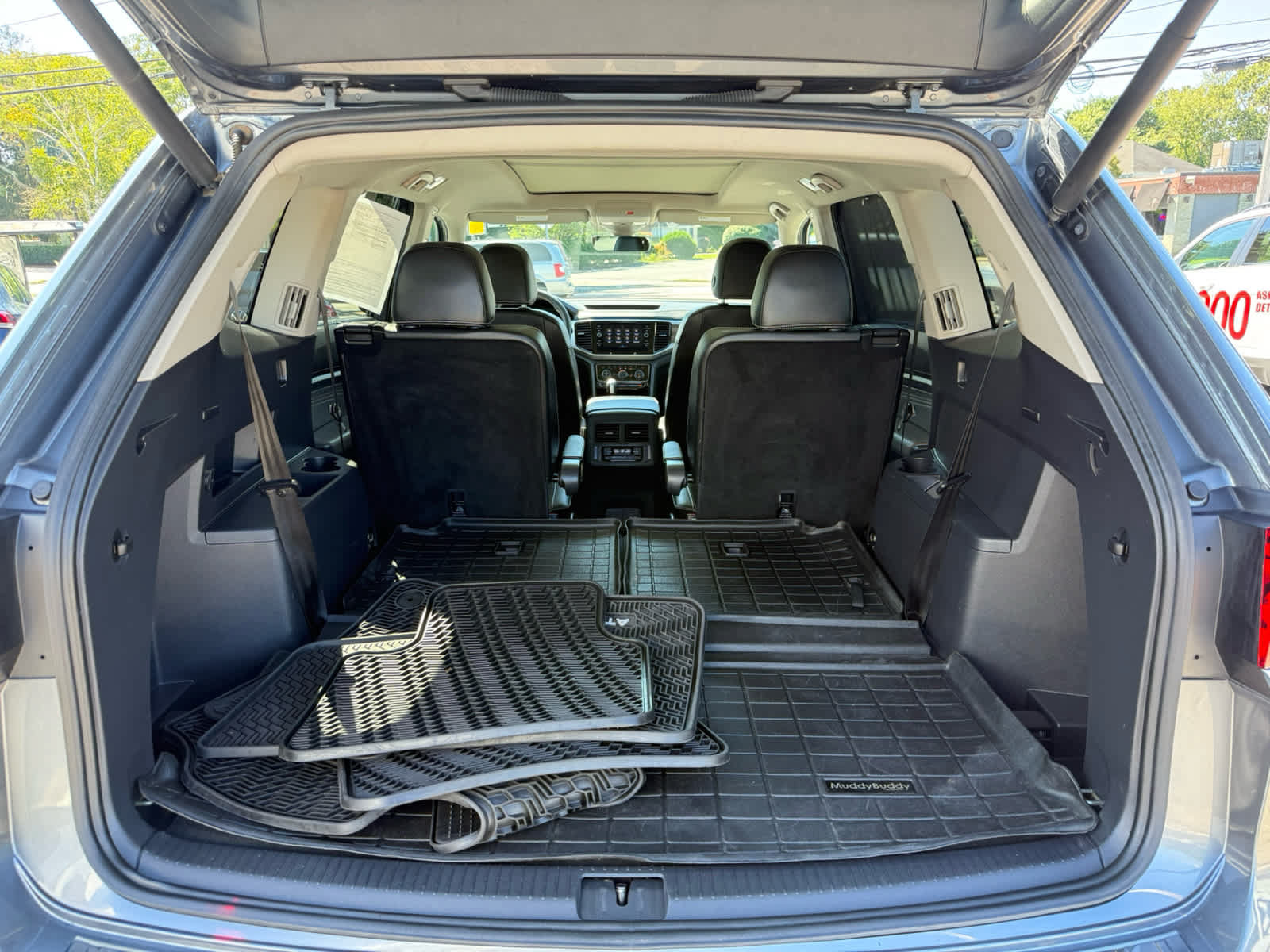 Used 2022 Volkswagen Atlas SEL AWD/4WD image 15