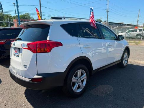 Used 2014 Toyota RAV4 XLE AWD/4WD image 5