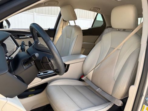 Used 2022 Buick Envision Essence w/ Technology Package I FWD image 30