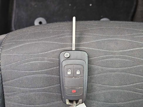 Used 2016 Buick Encore FWD image 34