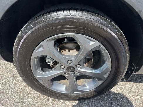 Used 2025 Ford Escape ST-Line FWD image 14