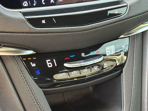 Certified 2022 Cadillac XT5 Sportv image 20