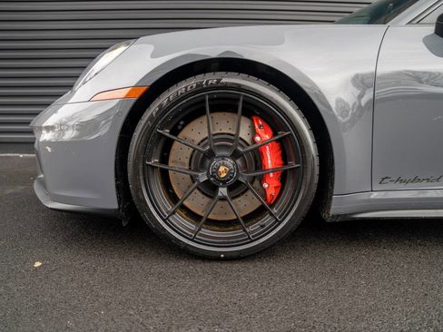 New 2026 Porsche 911 Carrera GTS image 7