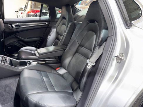 Used 2018 Porsche Panamera 4S image 55