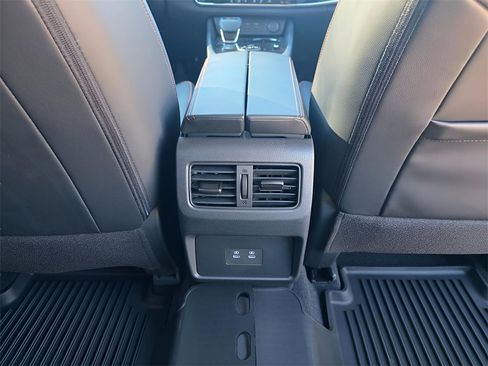 New 2026 Nissan Rogue SV image 12