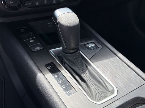 Certified 2026 Nissan Kicks SV FWD image 21