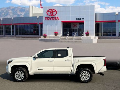 New 2026 Toyota Tacoma SR5 AWD/4WD image 5