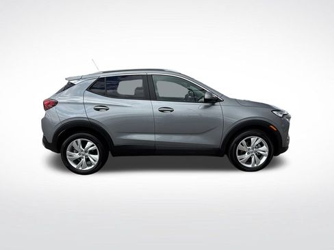 Used 2024 Buick Encore GX Preferred FWD image 11