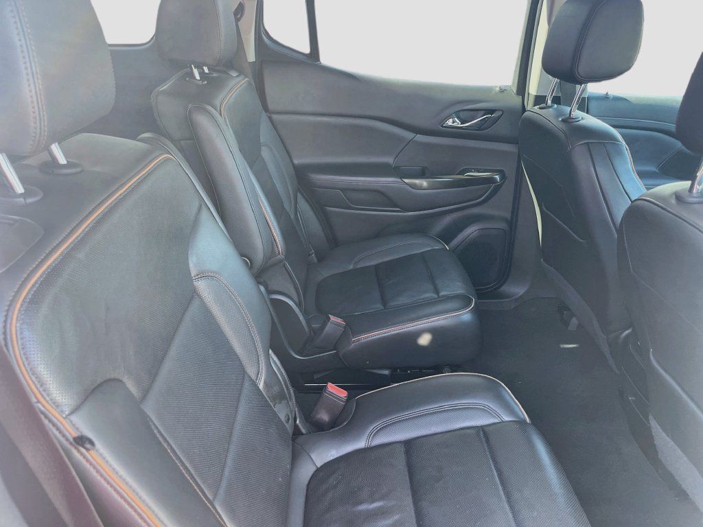Used 2023 GMC Acadia AT4 w/ Technology Package AWD/4WD image 30