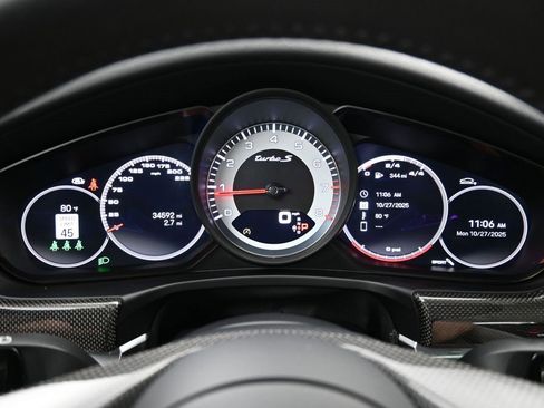 Used 2022 Porsche Panamera Turbo S image 10