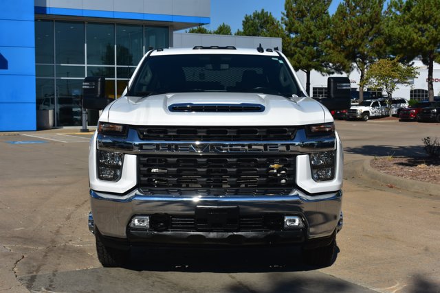 Used 2022 Chevrolet Silverado 3500 LT w/ Convenience Package AWD/4WD image 2