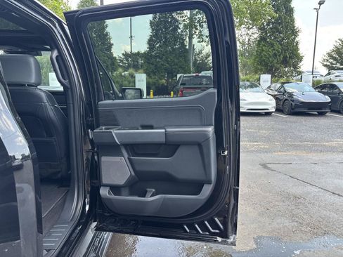 Used 2024 Ford F150 Lightning Lariat AWD/4WD image 13