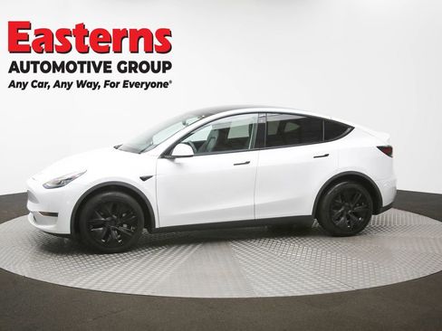 Used 2020 Tesla Model Y Long Range image 55