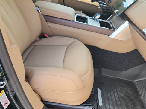 New 2026 Land Rover Range Rover Long Wheelbase SE AWD/4WD image 28