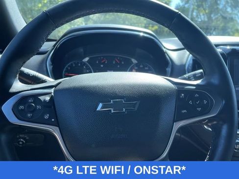 Used 2023 Chevrolet Traverse RS image 12
