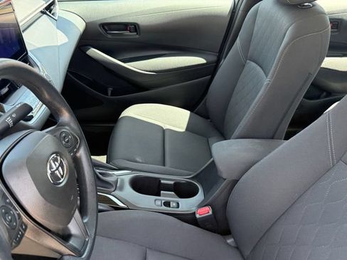 Used 2024 Toyota Corolla LE FWD image 10