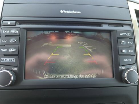 Certified 2019 Nissan Frontier SL image 35