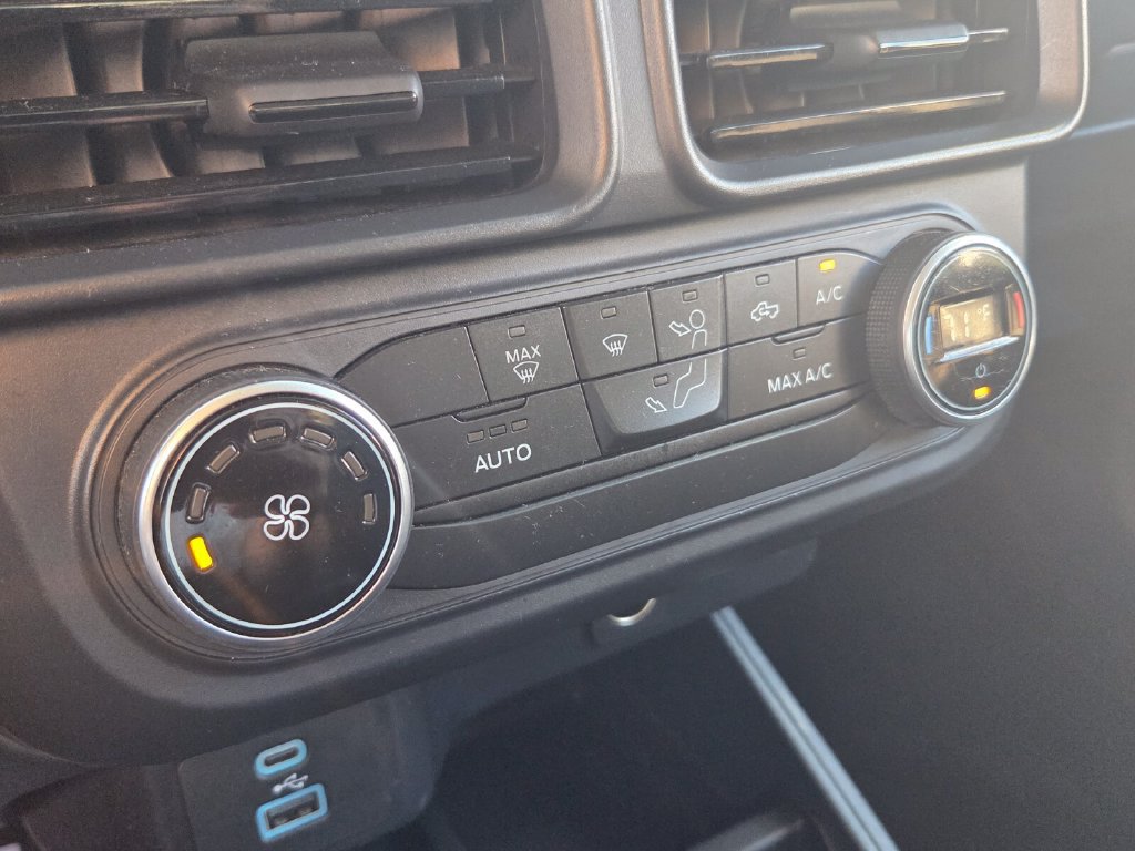 Used 2022 Ford Maverick XL FWD image 22