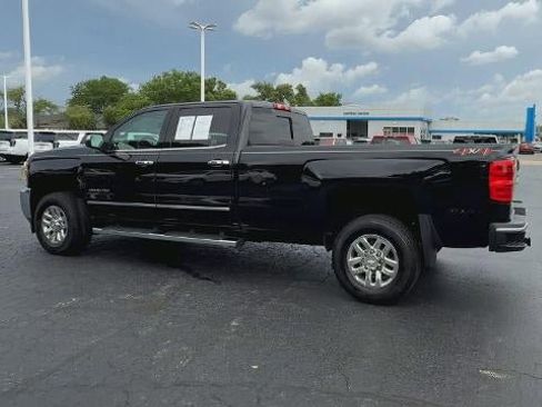 Certified 2019 Chevrolet Silverado 2500 LTZ w/ Duramax Plus Package AWD/4WD image 6