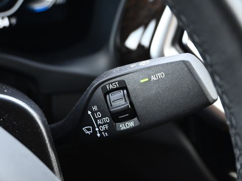 Certified 2025 BMW X4 xDrive30i image 39